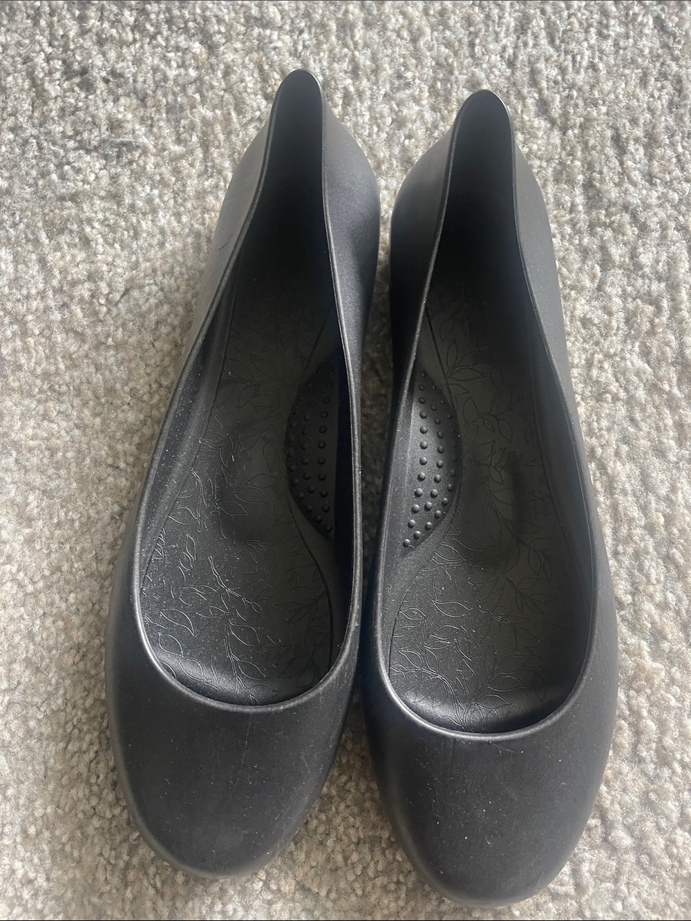 Okabashi Women's Black Slip-On Ballet Flats